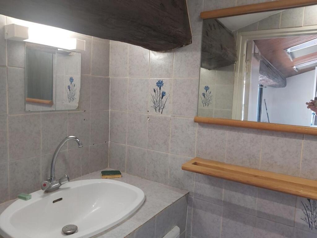 Superbe Appartement Au Coeur Des Cevennes Aveze  Luaran gambar