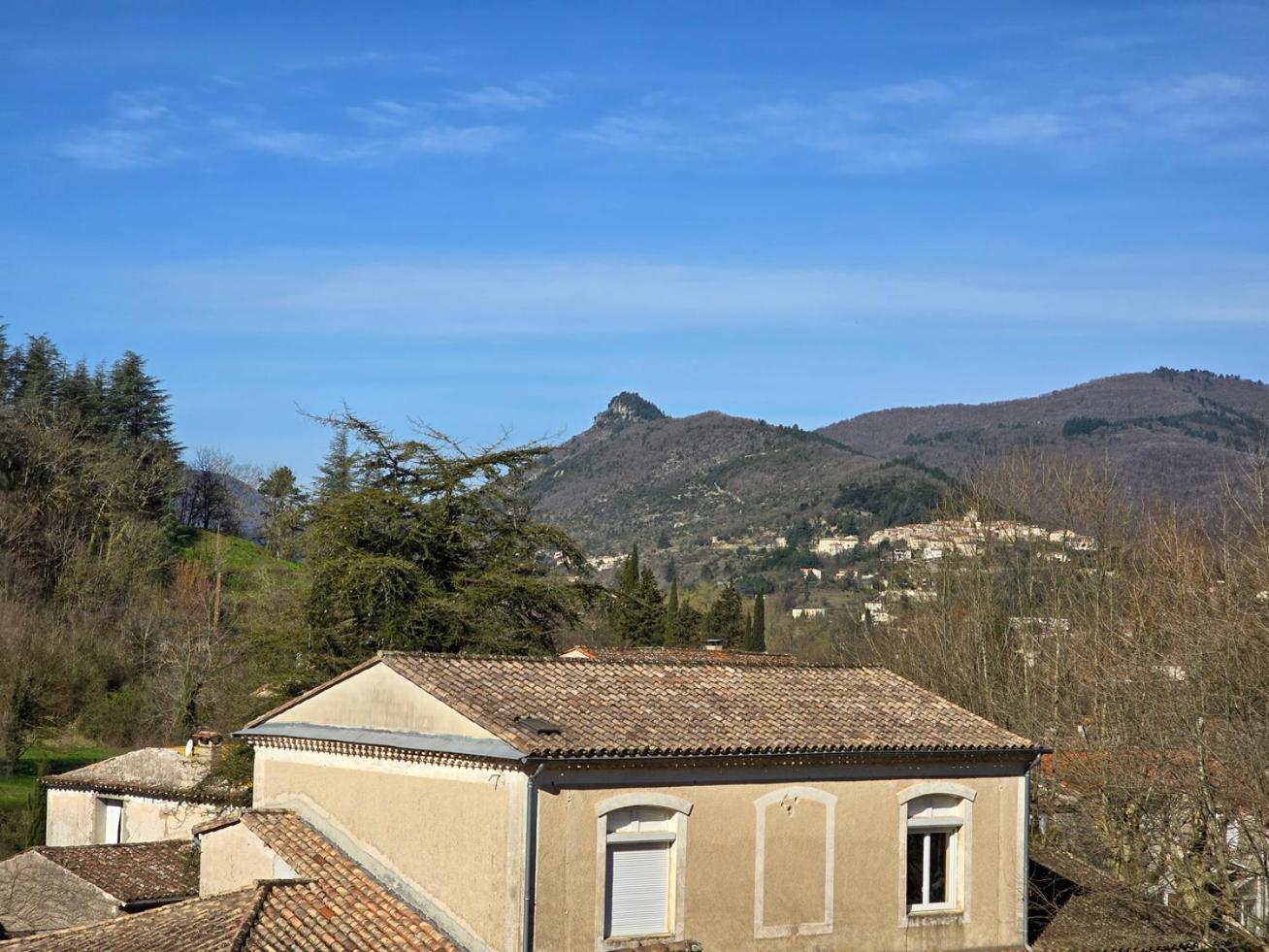 Superbe Appartement Au Coeur Des Cevennes Aveze  Luaran gambar