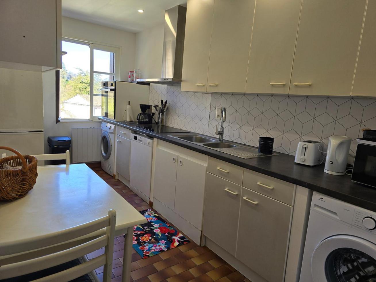 Superbe Appartement Au Coeur Des Cevennes Aveze  Luaran gambar